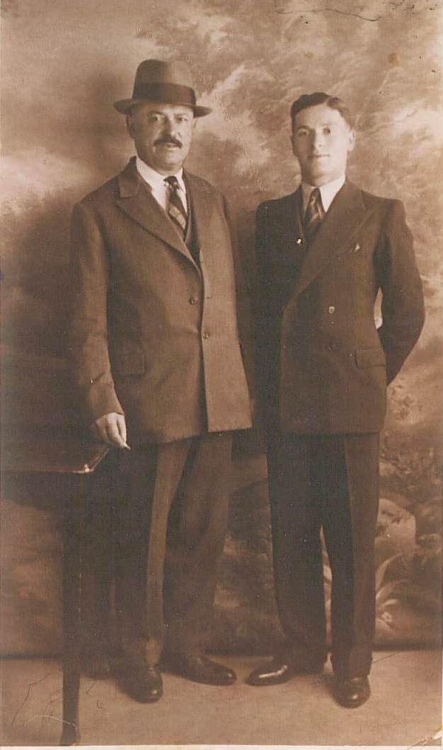 David_and_Mick_Davis_R