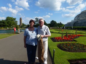 Gina-Jon-Kew-Gardens