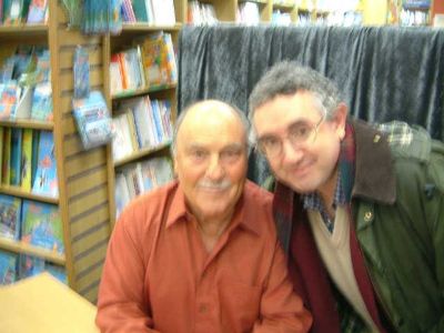 Jimmy_Greaves_booksigning_29-10-2003_Resize